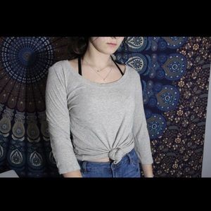 Grey quarter sleeve shirt